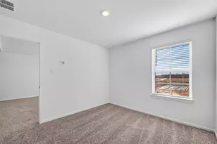 4034 Bronco Sta Ln, League City, TX 77511 - Photo 15