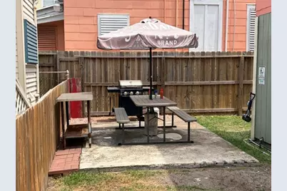 2328 Avenue P 1/2, Galveston, TX 77550 - Photo 45