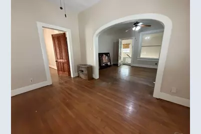 2328 Avenue P 1/2, Galveston, TX 77550 - Photo 37