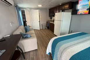 2328 Ave P 1/2, Galveston, TX 77550 - Photo 5