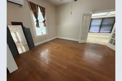 2328 Avenue P 1/2, Galveston, TX 77550 - Photo 35