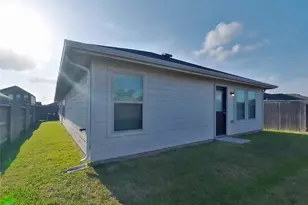 17527 Grand Fir Ln, New Caney, TX 77357 - Photo 15