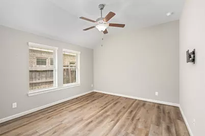 143 Castlegate Lane, Houston, TX 77065 - Photo 25