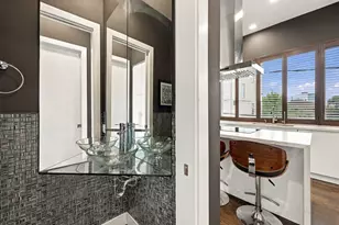 434 W Bell St, Houston, TX 77019 - Photo 11
