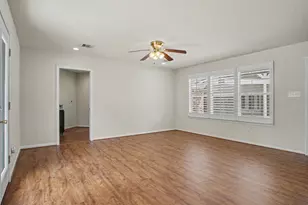 1310 Sycamore Ln, Houston, TX 77339 - Photo 47