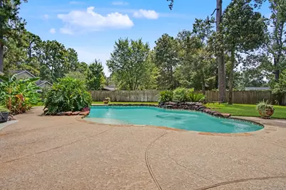 1310 Sycamore Lane, Houston, TX 77339 - Photo 3