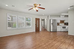 1310 Sycamore Ln, Houston, TX 77339 - Photo 37