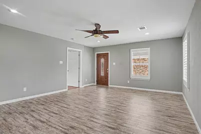 1310 Sycamore Lane, Houston, TX 77339 - Photo 39