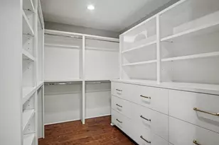 1310 Sycamore Ln, Houston, TX 77339 - Photo 23