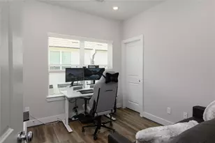 1274 N Post Oak Rd, Houston, TX 77055 - Photo 11