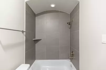 2123 McIlhenny Street, Houston, TX 77004 - Photo 9