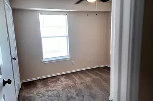 39 S Camellia Grove Cir, The Woodlands, TX 77382 - Photo 21