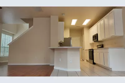 39 S Camellia Grove Circle, The Woodlands, TX 77382 - Photo 9