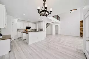 18431 W Laura Shore Dr, Cypress, TX 77433 - Photo 13