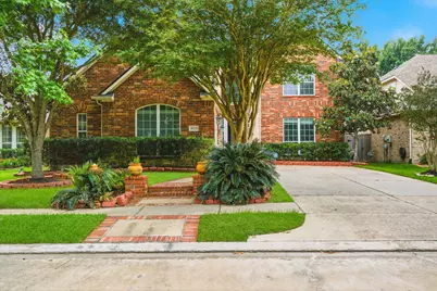 18431 W Laura Shore Drive, Cypress, TX 77433 - Photo 3