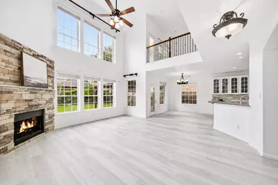 18431 W Laura Shore Drive, Cypress, TX 77433 - Photo 9