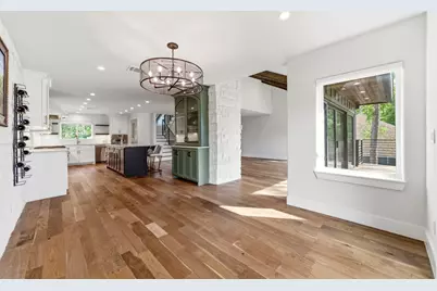 26 Leisure Lane, The Woodlands, TX 77380 - Photo 9