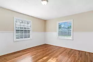 1008 17th Ave N, Texas City, TX 77590 - Photo 7