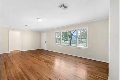 1008 17th Avenue N, Texas City, TX 77590 - Photo 3