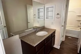 322 Bay Ridge Dr, League City, TX 77573 - Photo 5