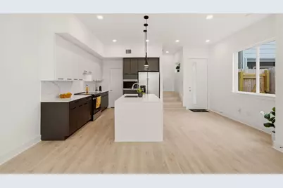 1512 Barbee Street #B, Houston, TX 77004 - Photo 9