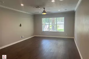 903 Sugarfield Ct, Sugar Land, TX 77498 - Photo 11