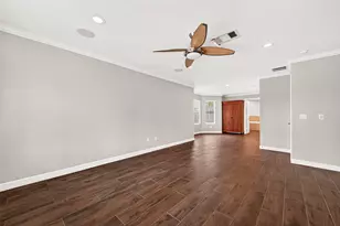 903 Sugarfield Ct, Sugar Land, TX 77498 - Photo 17