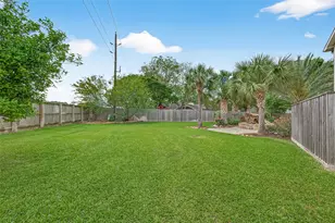 903 Sugarfield Ct, Sugar Land, TX 77498 - Photo 39