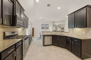18107 Tall Chestnut St, Cypress, TX 77429 - Photo 9