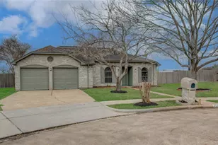 2538 Knights Cir, Stafford, TX 77477 - Photo 3
