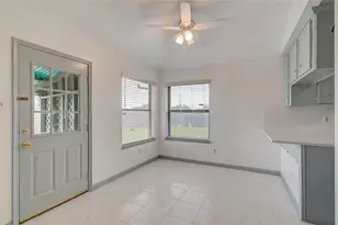 2538 Knights Cir, Stafford, TX 77477 - Photo 13