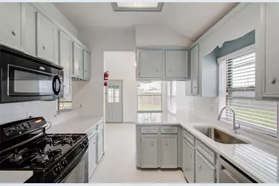 2538 Knights Circle, Stafford, TX 77477 - Photo 21