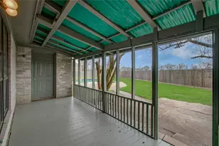 2538 Knights Cir, Stafford, TX 77477 - Photo 41