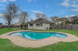2538 Knights Cir, Stafford, TX 77477 - Photo 35
