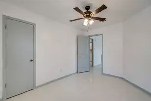 2538 Knights Cir, Stafford, TX 77477 - Photo 23