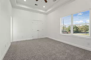 8445 Jutland Rd, Houston, TX 77033 - Photo 11