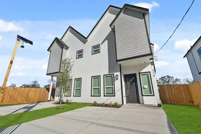 8445 Jutland Road, Houston, TX 77033 - Photo 3