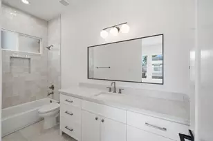 609 E 25th St, Houston, TX 77008 - Photo 25