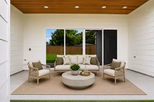 609 E 25th St, Houston, TX 77008 - Photo 33