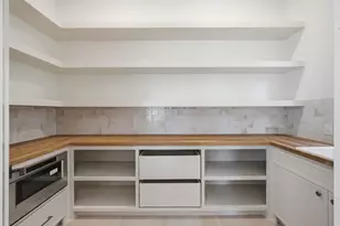 609 E 25th St, Houston, TX 77008 - Photo 11