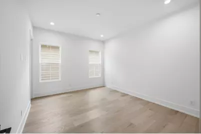 609 E 25th Street, Houston, TX 77008 - Photo 23