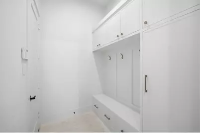 609 E 25th Street, Houston, TX 77008 - Photo 31