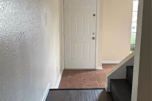 101 Hospital Dr N, Angleton, TX 77515 - Photo 9