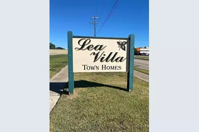 101 Hospital Dr No #1, Angleton, TX 77515 - Photo 3