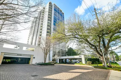 5001 Woodway Drive #1502, Houston, TX 77056 - Photo 33