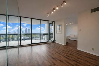 5001 Woodway Drive #1502, Houston, TX 77056 - Photo 13