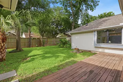 12523 Honeywood Trail, Houston, TX 77077 - Photo 33