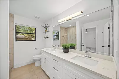 12523 Honeywood Trail, Houston, TX 77077 - Photo 25