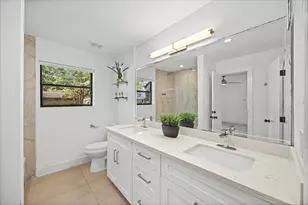 12523 Honeywood Trail, Houston, TX 77077 - Photo 25