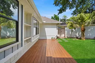 12523 Honeywood Trail, Houston, TX 77077 - Photo 31